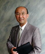 われわれの牧師です